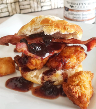 Load image into Gallery viewer, BLUEBERRY BOURBON PECAN JAM
