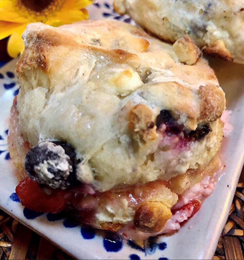 Fresh Blueberry & White Chocolate Biscuit w/ Red-Ripe Strawberry Butter