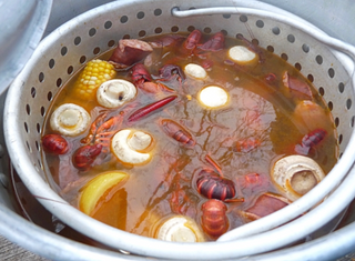 Spicy Boiled Mushrooms per HALF pound
